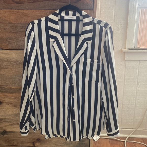 Anine Bing Black and White striped silk blouse. - Picture 1 of 2